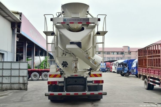 Manufacturing Plant HOWO T5G 340 Horsepower 6X4 5.99 Square Concrete Mixer Truck