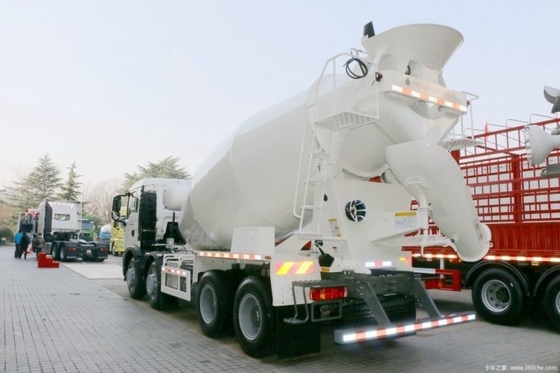 HOWO T5G 340HP 8X4 Square Concrete Mixer Truck with Euro 2/3/4/5 Emission Standard