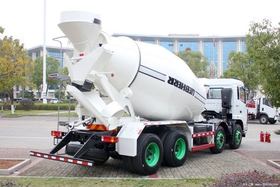 340 HP 8X4 7.99 Square Concrete Mixer Truck Hauman H5 6.8L Diesel Fuel Engine Capacity