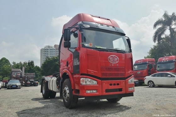 Used Faw Jiefang J6M 350HP 4X2 Tractor Heavy Truck with Air Suspension Driver's Seat