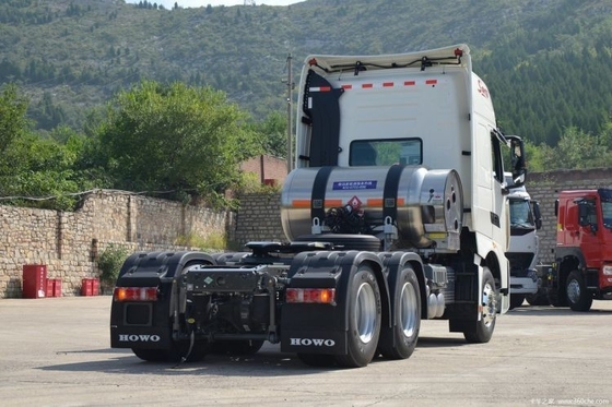 Touch Screen Boutique Car Traction Head SinotruK HOWO TH7 Heavy Truck 4*2 6*4 for Sell
