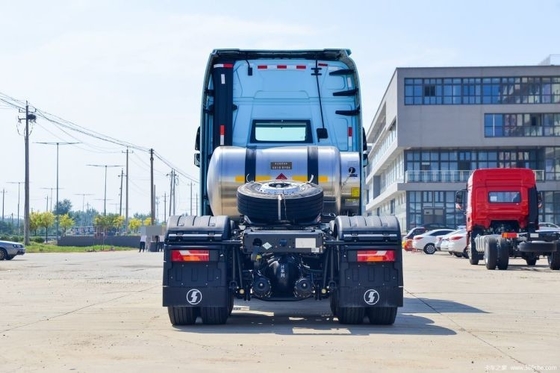 Shaanxi Qi Delong X6000 4*2 6*6 6*4 371 375 CNG LNG Traction Truck with Transmission