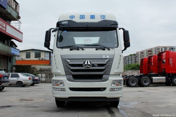 12 Forward Shift SinotruK Haohan J7G 4*2 6*4 CHG LNG Special Truck Traction Head