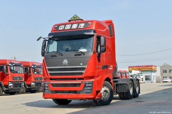 6 Cylinders HOWO TH7 4*2 6*4 Tractor CHG LNG Truck Head for Dangerous Goods Transport