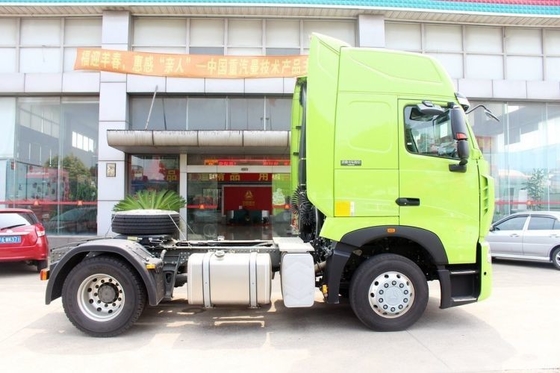 360° Rear Camera Sinotruk HOWO T7H 440HP 4X2 Tractor with Right Steering at Affordable