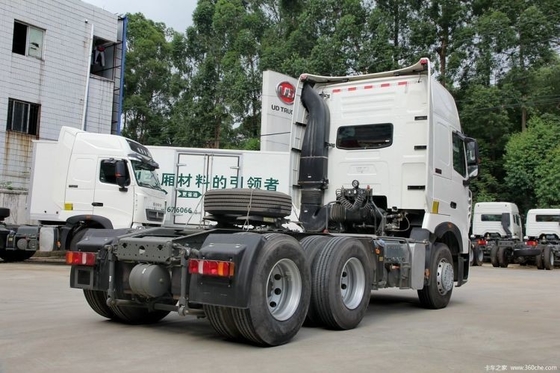Euro 4 Heavy Truck Sinotruk HOWO T7H 480hp 6X2 Traction Truck Head at an Affordable