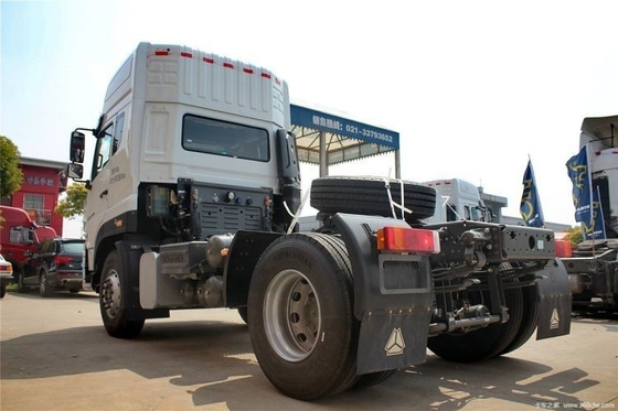 ACC Cruise Control Sinotruk Steyr D7B 380HP 4X2 Traction Truck Head 6.21*2.496*3.875M