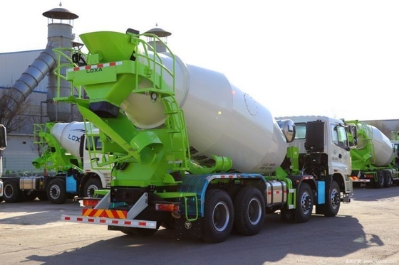 Fukuda Auman ETX 340 horsepower 8X4 7.87 square concrete mixing truck