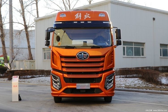 FAW Jiefang J6V 520HP 6X4 Automatic Gear Traction Truck Head for Heavy Truck Segment