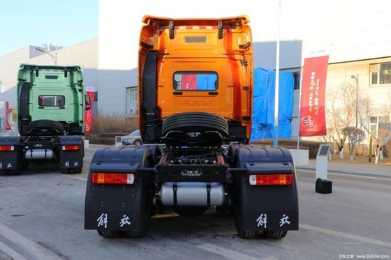 FAW Jiefang J6V 520HP 6X4 Automatic Gear Traction Truck Head for Heavy Truck Segment