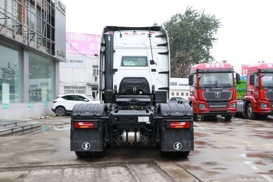 Used Truck Delong X6000 560 HP 6x4 Traction Truck Head with Half a Row Seat Rows