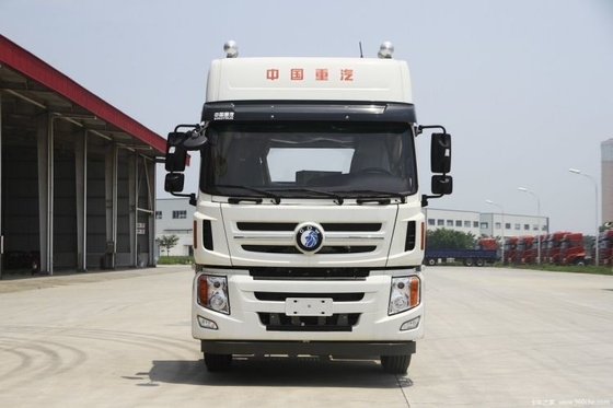 3 Passenger W5B-H Heavy Truck 340HP 4X2 Tractor Head Truck with 6-8L Engine Capacity
