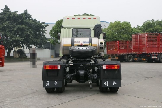 Qingdao Jiefang JH5 heavy truck 480 HP 6X4 LNG tractor trucks with Cruise Control ACC