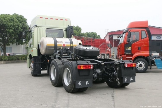 Qingdao Jiefang JH5 heavy truck 480 HP 6X4 LNG tractor trucks with Cruise Control ACC