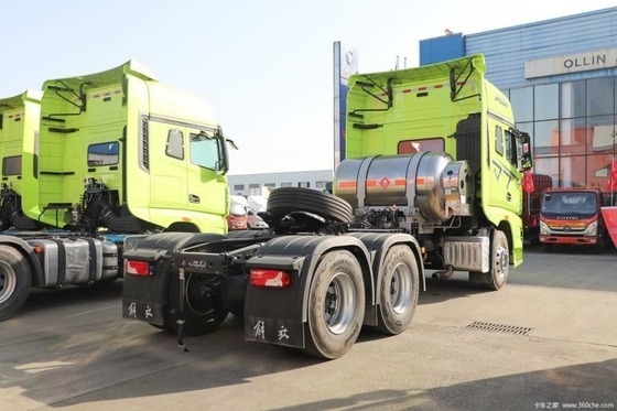 FAW Jiefang J7 Heavy Truck 6X4 LNG Traction Truck 530hp Engine and Cruise Control ACC