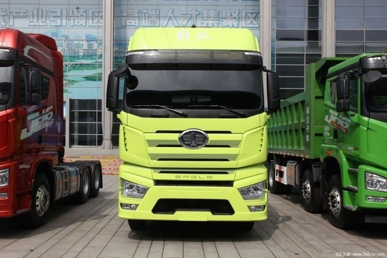 Boutique Used Truck Head FAW Jiefang J7 Heavy Truck 560HP 4X2 Tractor Truck 's Choice