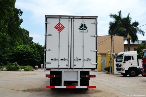 240hp 6X2 9.5 Meters Van Truck for Hot Second-hand from National Heavy Truck HOWO T5G