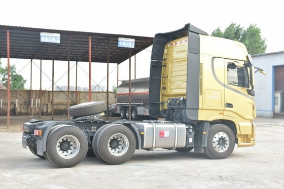 2 Reverse Shift Dongfeng Tianlong KX 520hp 6X4 Tractor Truck Head for Heavy Truck Segment