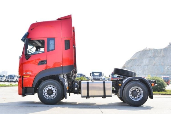 Half a Row Seat Rows Dongfeng Tianlong KL 385 HP 4X2 Tractor Trucks with Touch Screen