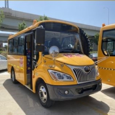 Primary School Bus Euro 4 Emission Standard Max Torque 330N.m/1400-2400r/min