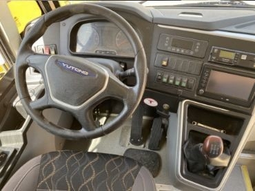 Primary School Bus Euro 4 Emission Standard Max Torque 330N.m/1400-2400r/min