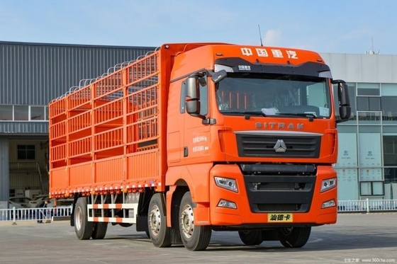 Second-Hand Sinotruk SITRAK G7 330hp 6X2 8.6m Grid-Type Truck Fence Truck