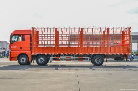 Second-Hand Sinotruk SITRAK G7 330hp 6X2 8.6m Grid-Type Truck Fence Truck