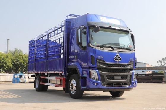 Dongfeng Liuqi Chenglong H5 290HP 4X2 6.8m Medium Truck for Single Row Seat Customers