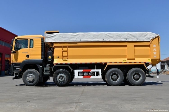 Boutique Second-hand Sinotruk SITRAK G7W 400hp 8X4 6.8m Dump Trucks with 6.2-8m Cargo Tank
