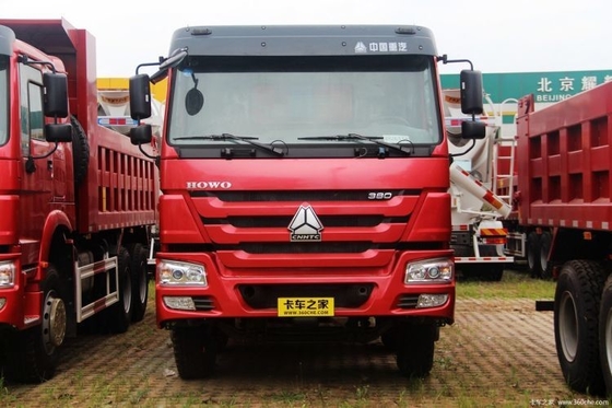 Sinotruk HOWO Heavy Truck 380 HP 8X4 7.8m Dump Trucks with Air Suspension Driver's Seat