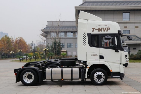 Shacman X3000 6X4 LNG Tractor Truck 430HP with Air Suspension Driver's Seat Tire 10R22.5