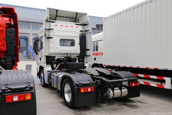 Shacman X3000 6X4 LNG Tractor Truck 430HP with Air Suspension Driver's Seat Tire 10R22.5