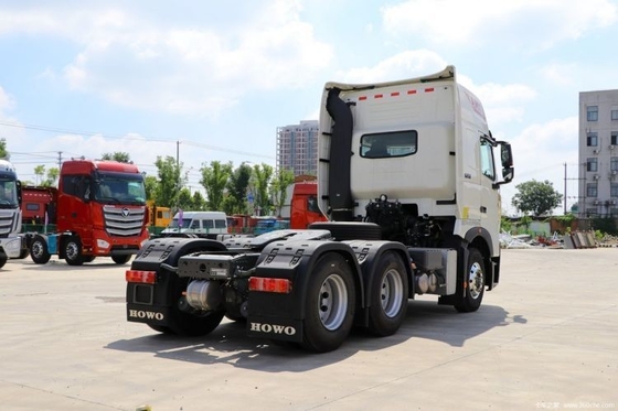 Automatic Window HOWO T7H Heavy Truck 540 HP 6X4 Tractor Truck for High Capacity at a