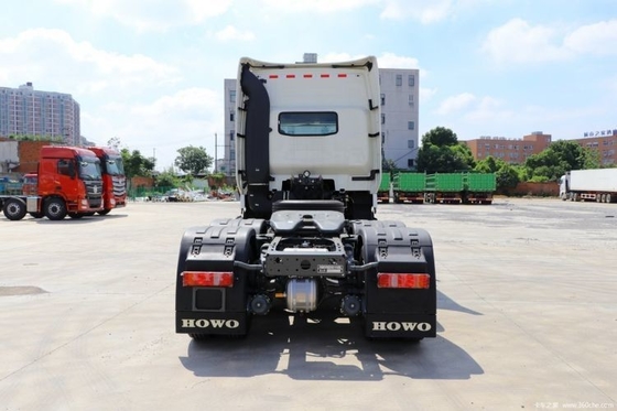 Automatic Window HOWO T7H Heavy Truck 540 HP 6X4 Tractor Truck for High Capacity at a