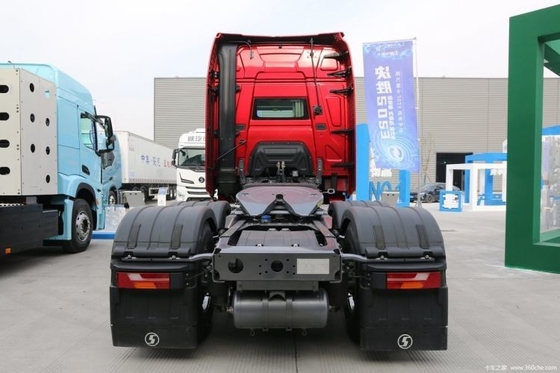 Shaanxi Auto X6000 560HP 6X4 Automatic Traction Truck Head with ≥600L Fuel Tank Capacity